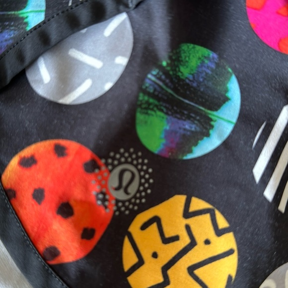 Lululemon SeaWheeze speed short. - Picture 4 of 4